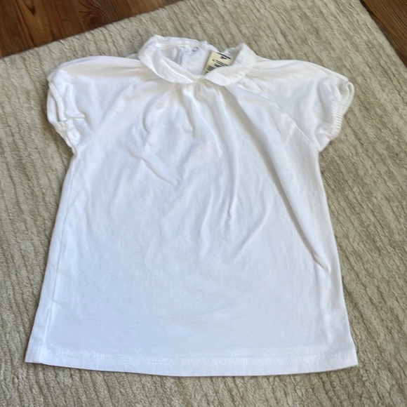 Oshkosh Girls size 4T white shirt